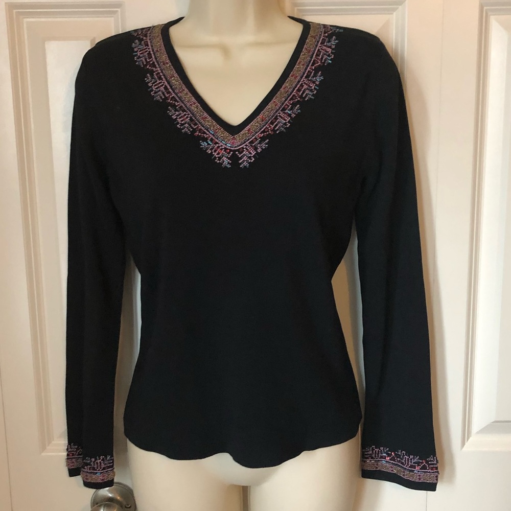 EUC v neck sweater with beaded detail size small